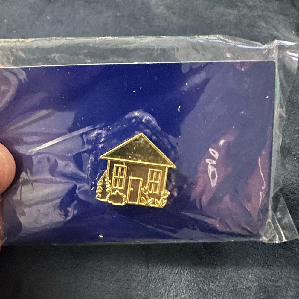 Sealed Habitat for Humanity Gold House Pin